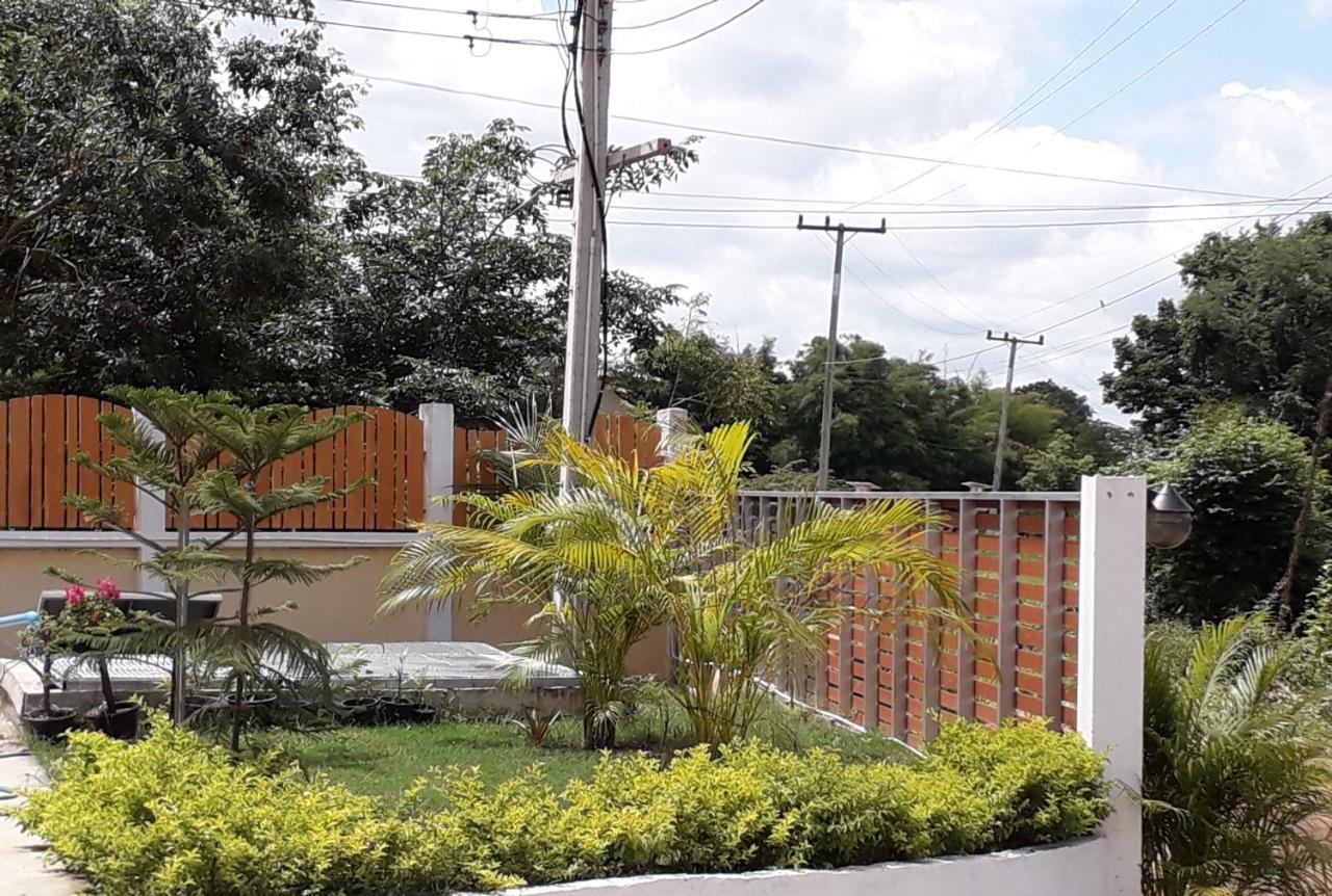 Wapipathum Earthen House Apartment Ban Na Lao ภายนอก รูปภาพ